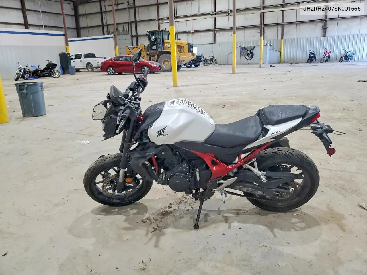 2025 Honda Cb750 A VIN: JH2RH2407SK001666 Lot: 55882086