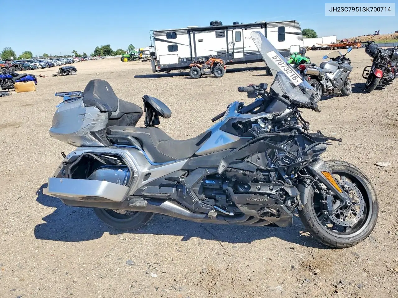 2025 Honda Gl1800 D VIN: JH2SC7951SK700714 Lot: 57073216