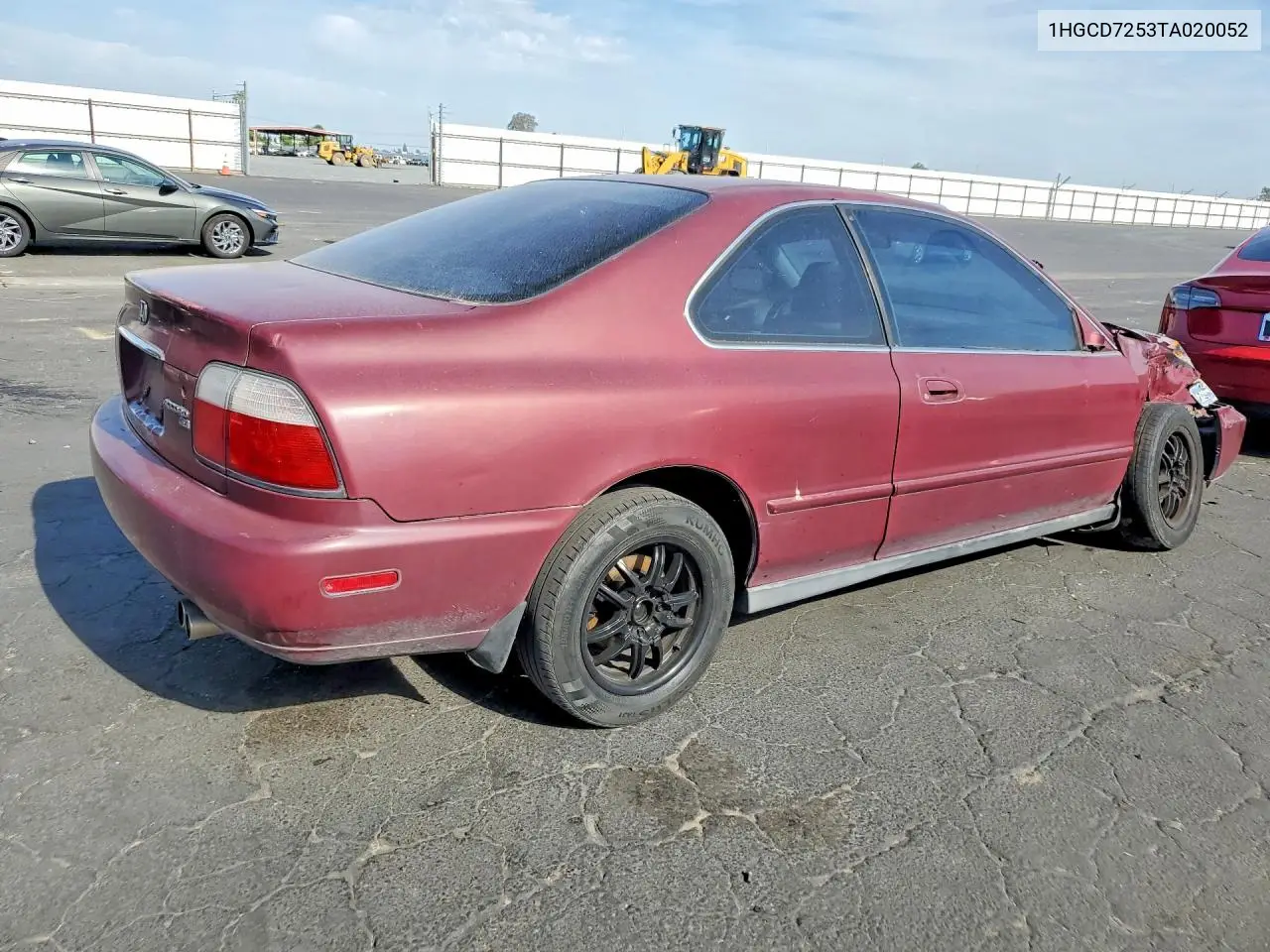 1996 Honda Accord Ex VIN: 1HGCD7253TA020052 Lot: 53449576