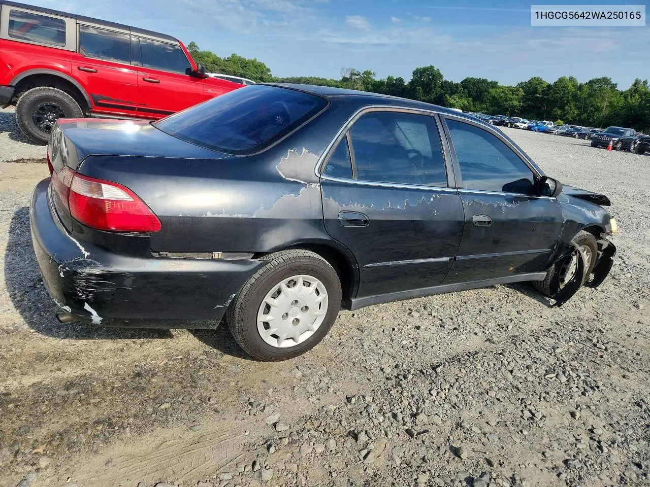 1998 Honda Accord Lx VIN: 1HGCG5642WA250165 Lot: 58616946