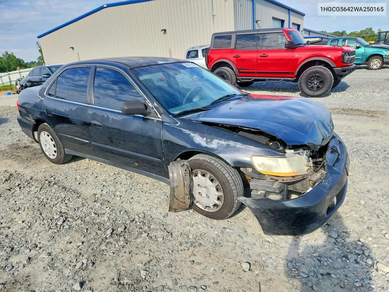 1998 Honda Accord Lx VIN: 1HGCG5642WA250165 Lot: 58616946
