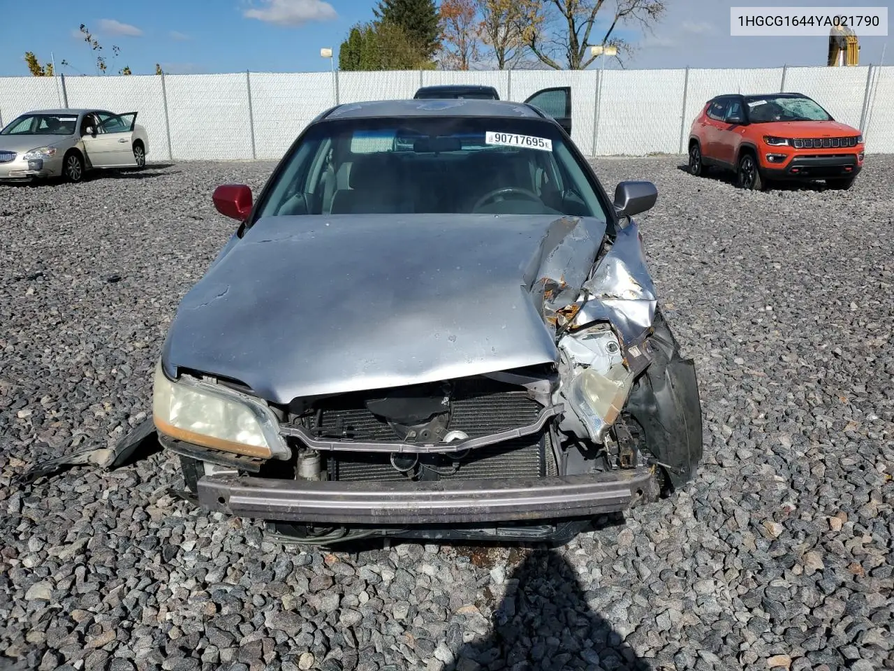 1HGCG1644YA021790 2000 Honda Accord Lx