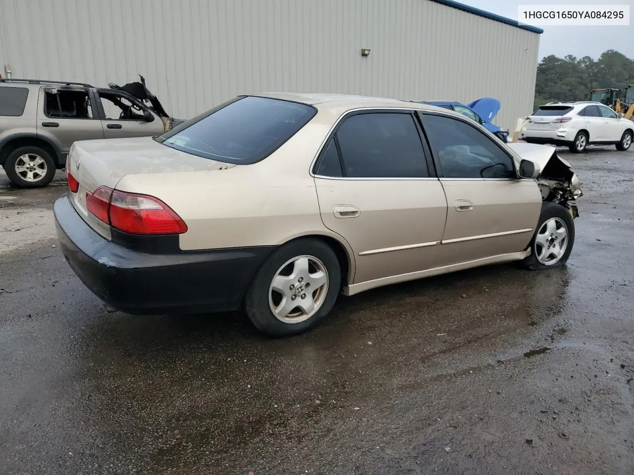 1HGCG1650YA084295 2000 Honda Accord Ex