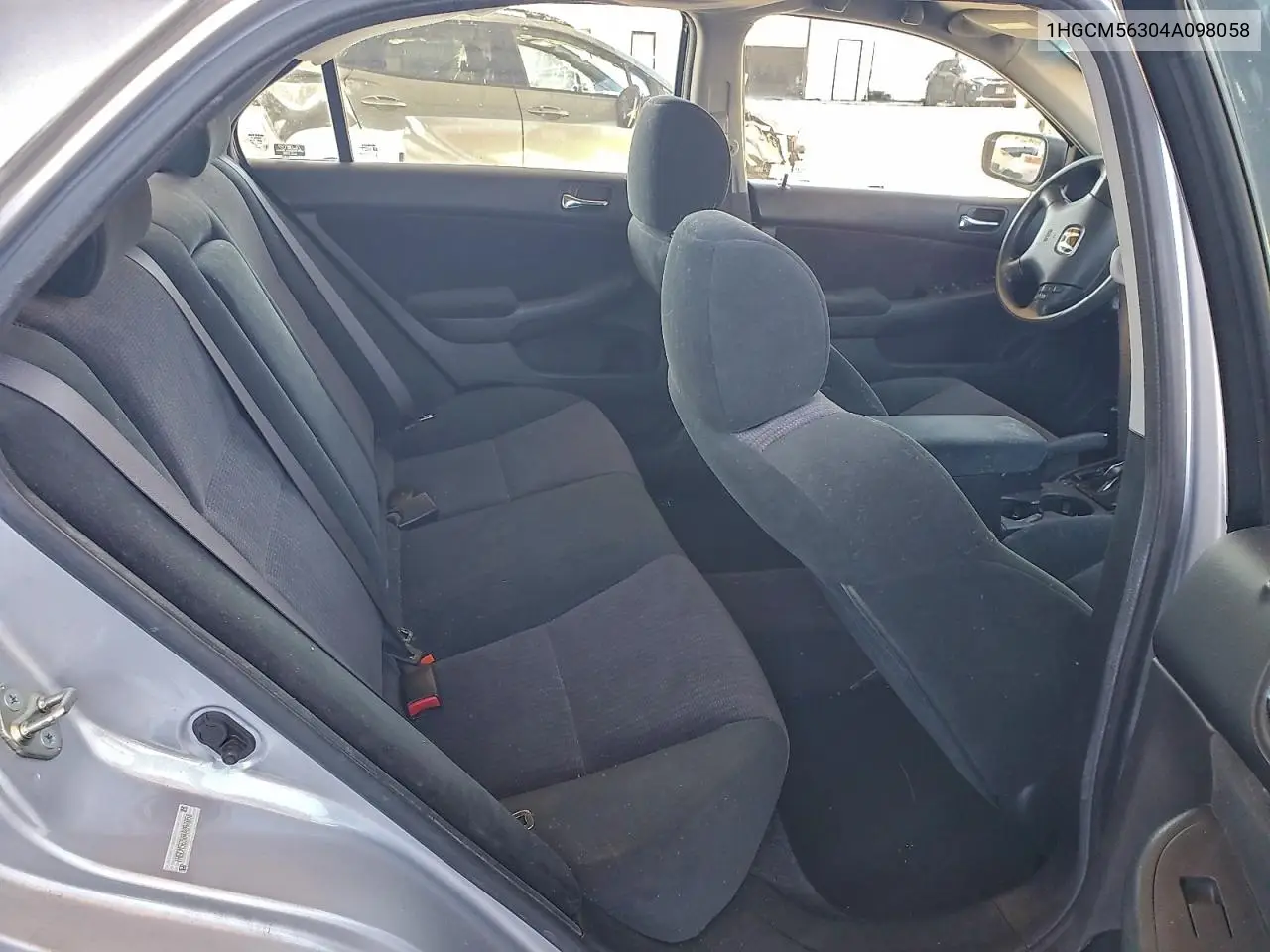 1HGCM56304A098058 2004 Honda Accord Lx