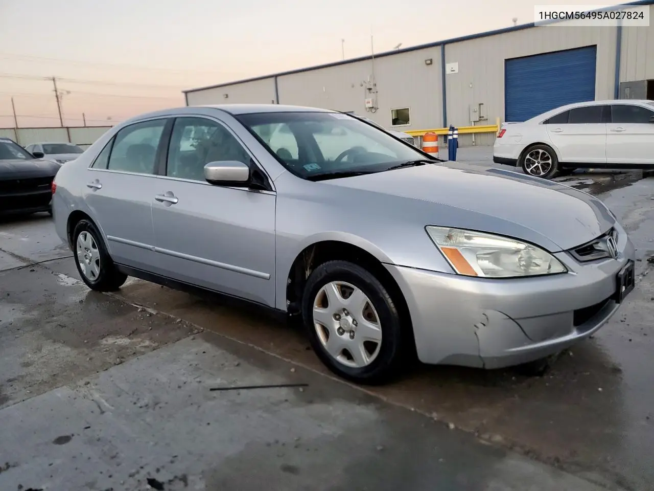 1HGCM56495A027824 2005 Honda Accord Lx