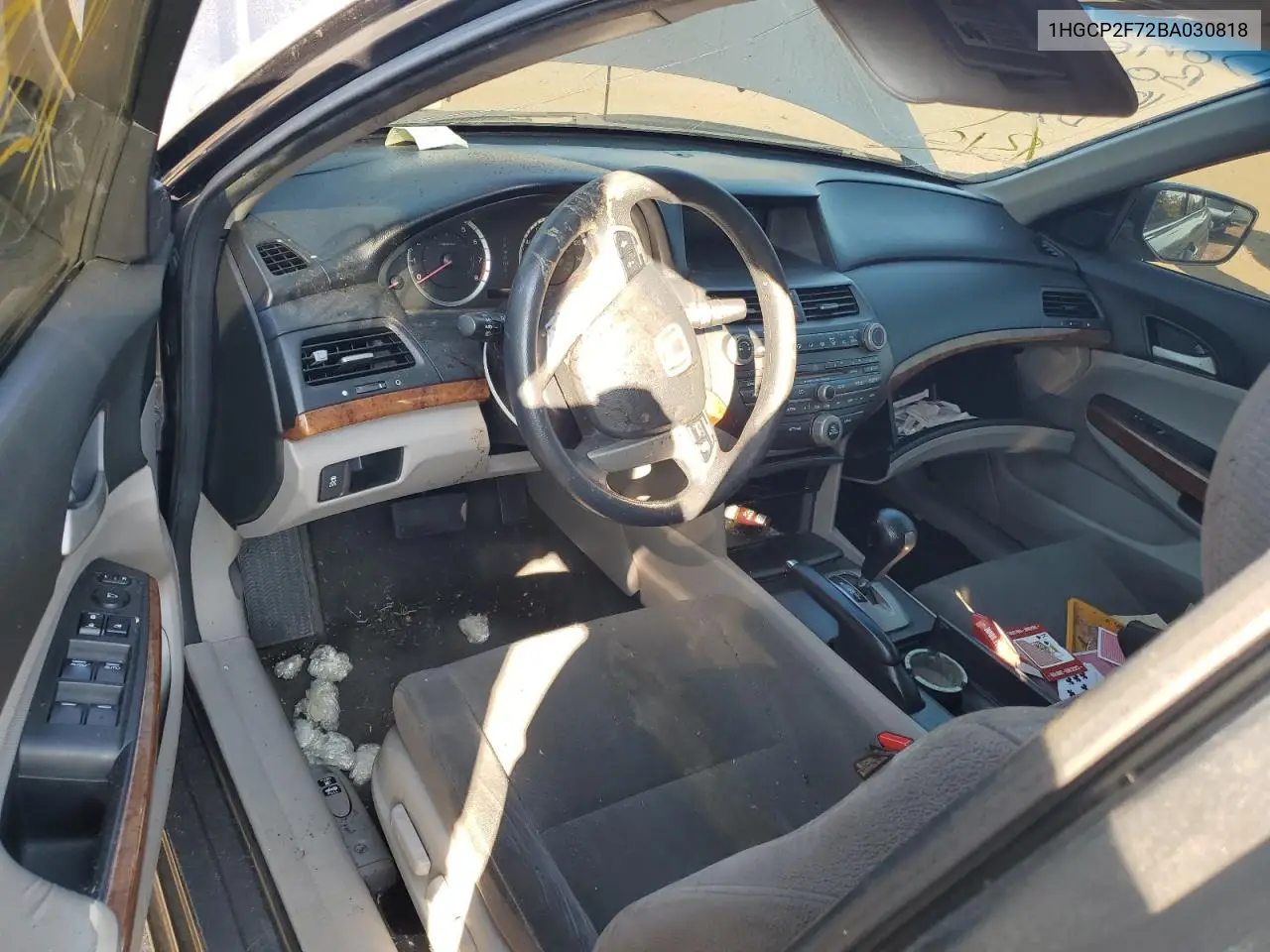 1HGCP2F72BA030818 2011 Honda Accord Ex