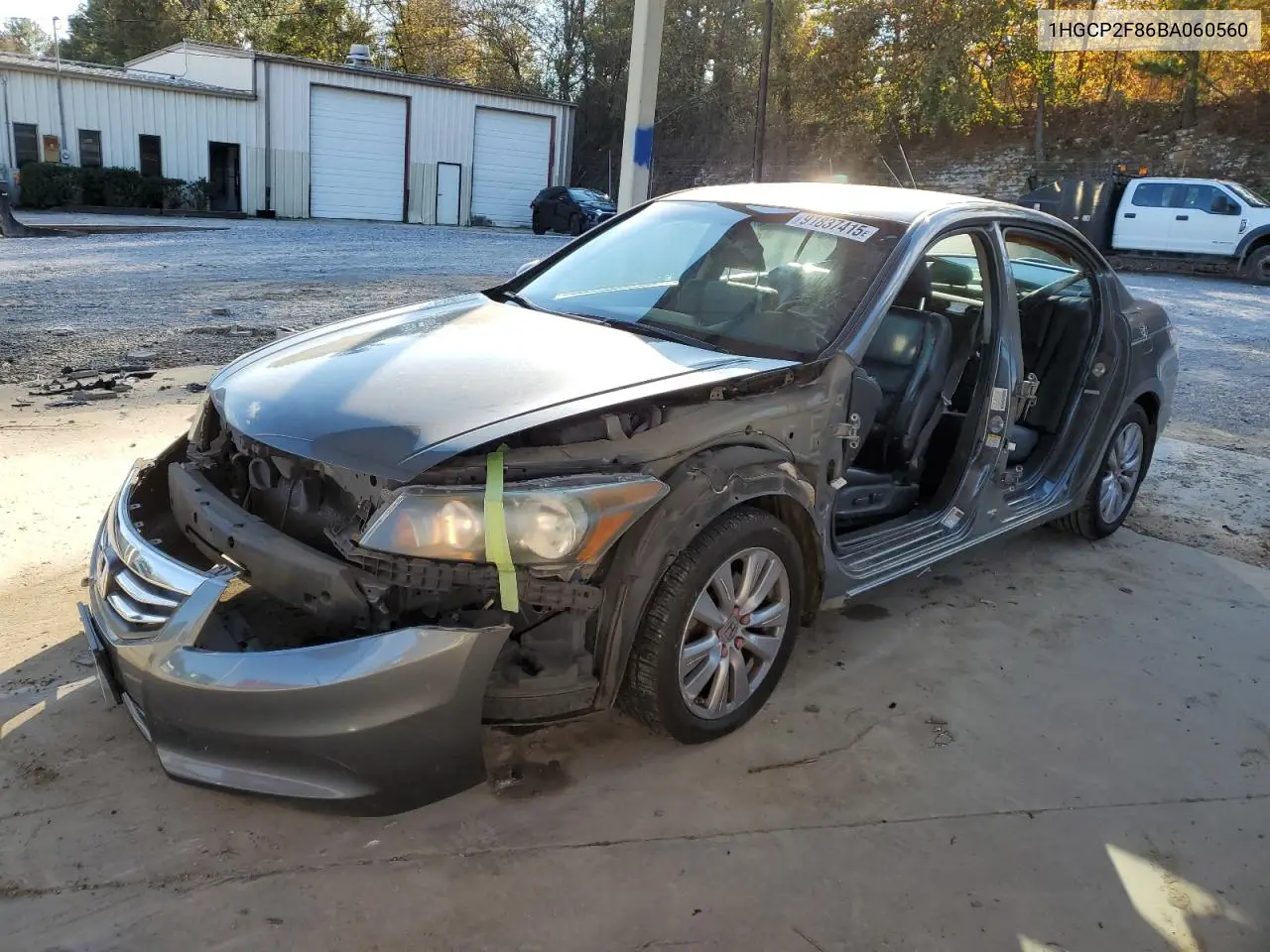 1HGCP2F86BA060560 2011 Honda Accord Exl