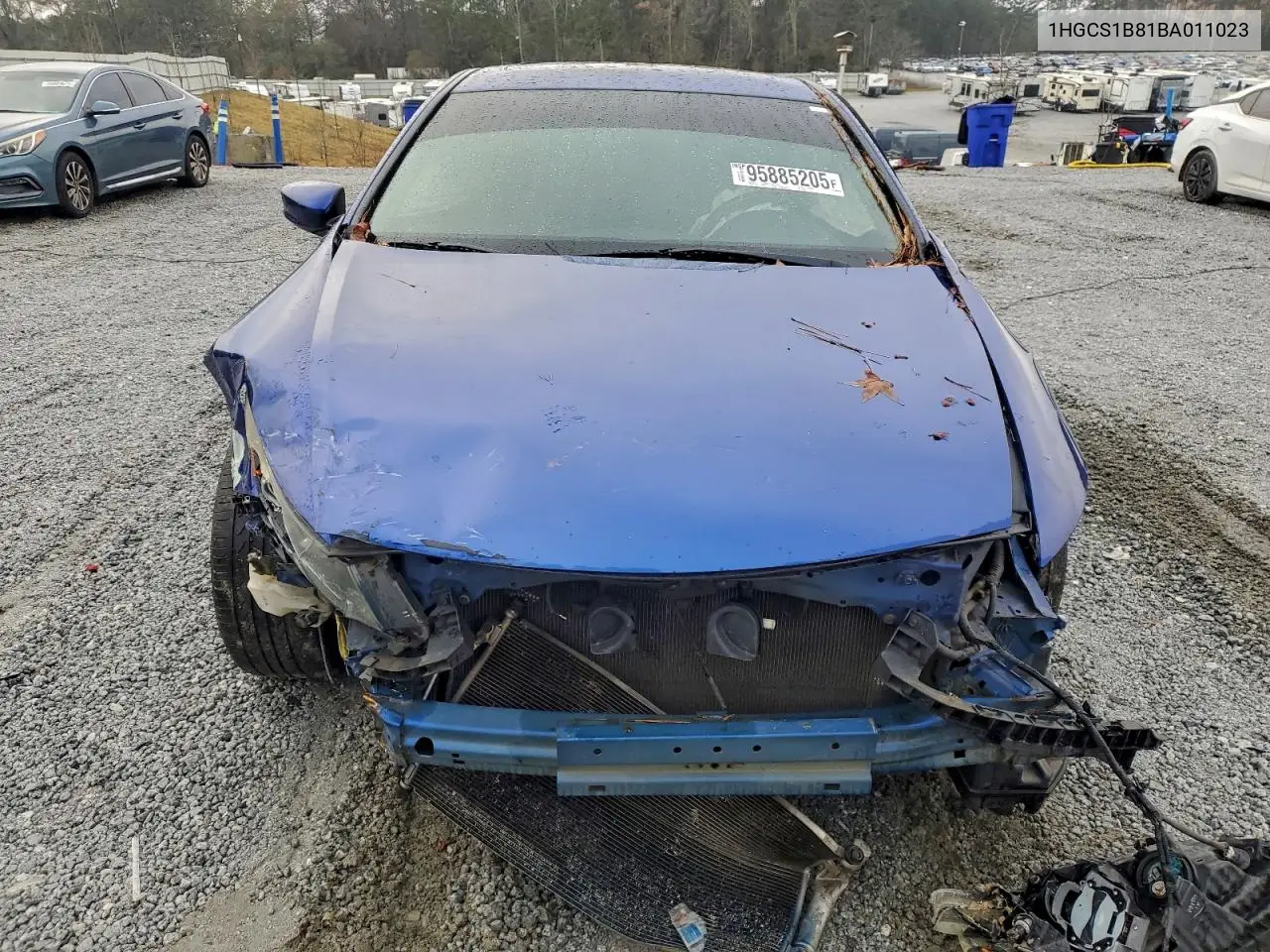 1HGCS1B81BA011023 2011 Honda Accord Exl