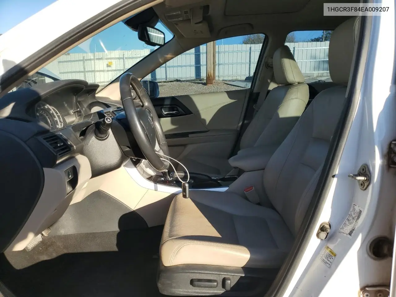 1HGCR3F84EA009207 2014 Honda Accord Exl