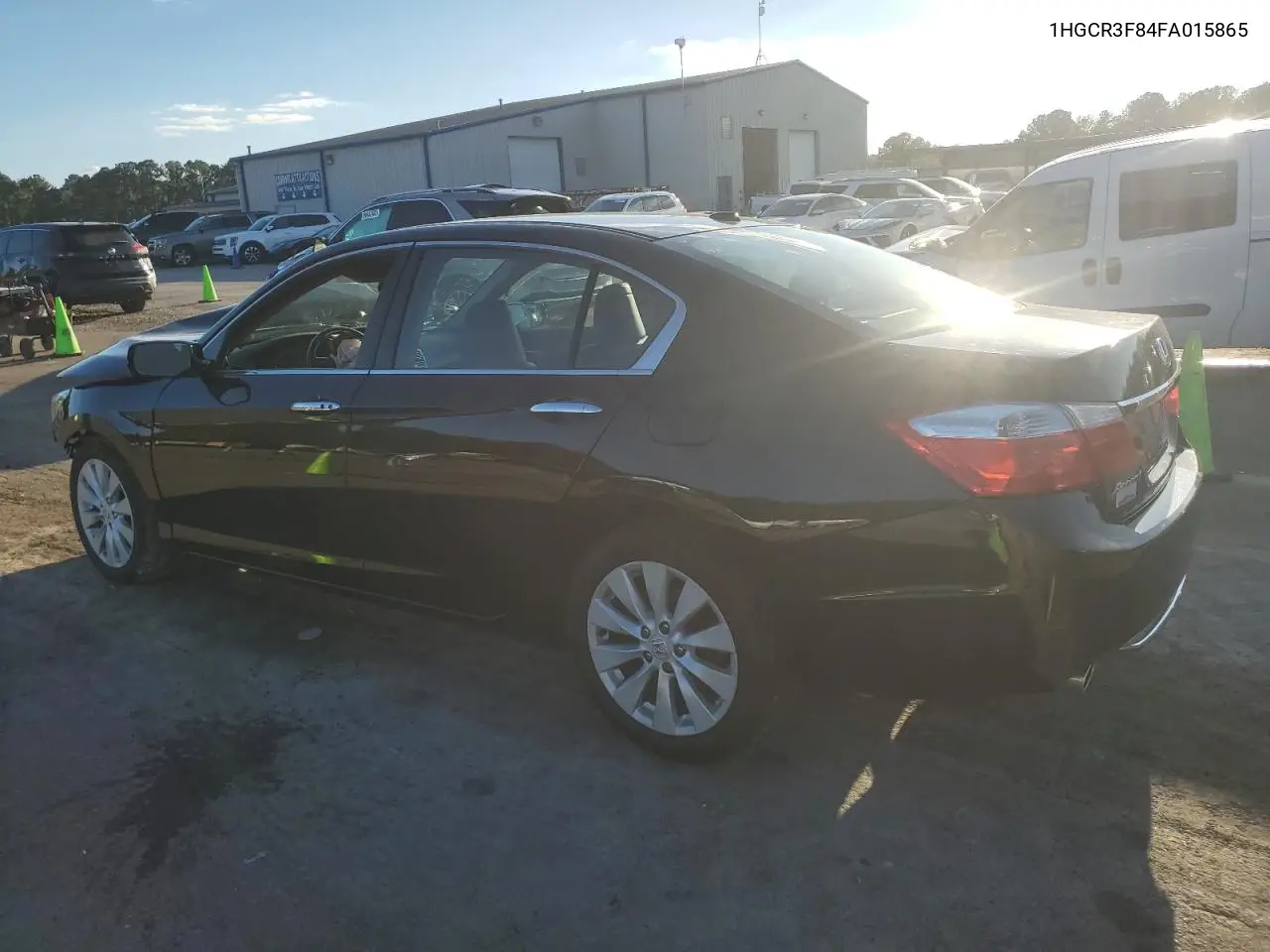 1HGCR3F84FA015865 2015 Honda Accord Exl