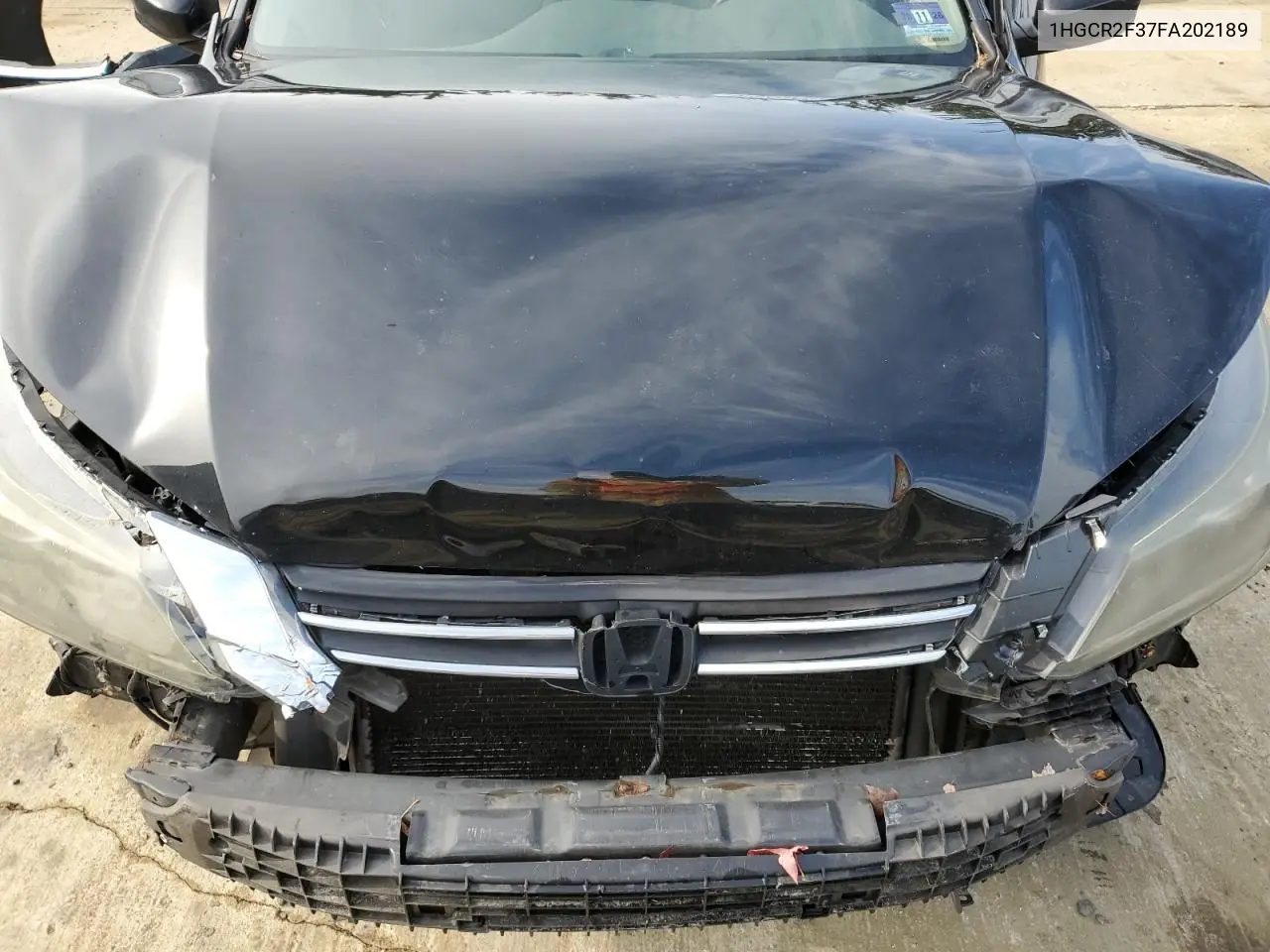 1HGCR2F37FA202189 2015 Honda Accord Lx