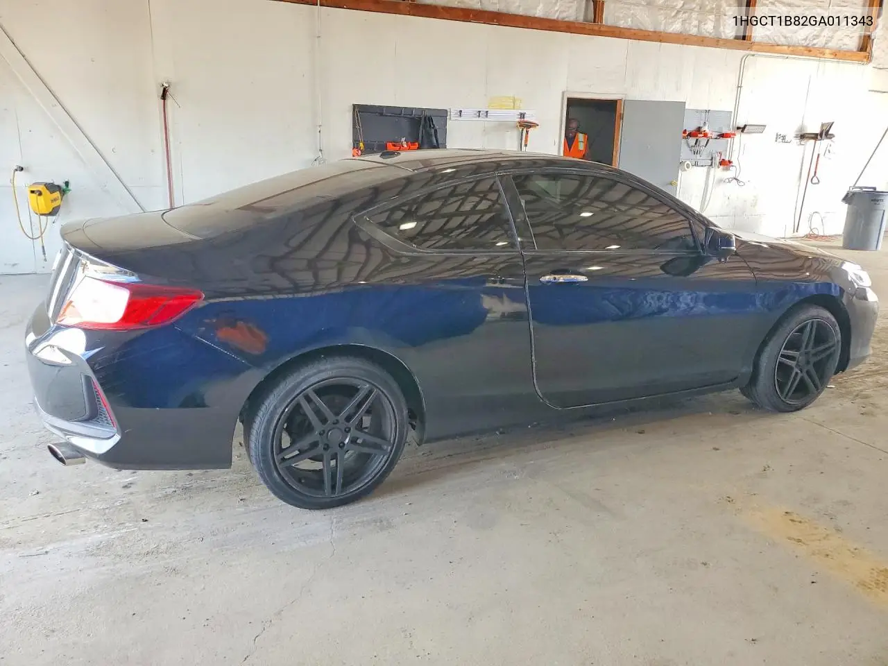 1HGCT1B82GA011343 2016 Honda Accord Exl