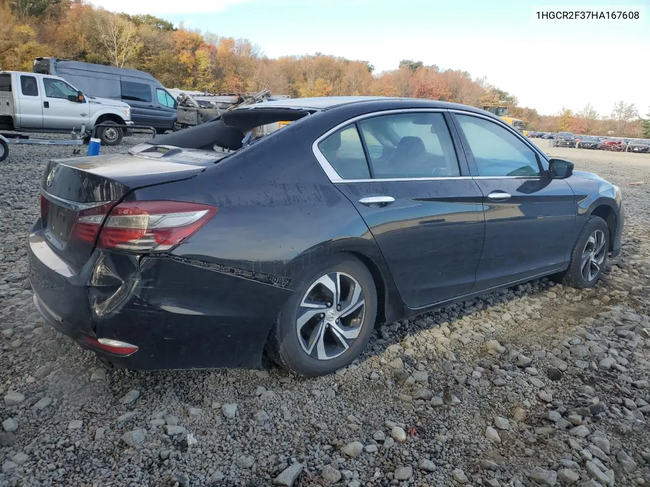 1HGCR2F37HA167608 2017 Honda Accord
