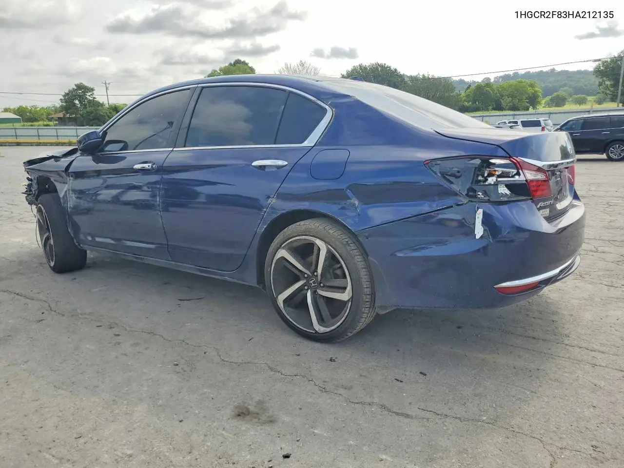 2017 Honda Accord VIN: 1HGCR2F83HA212135 Lot: 60855196