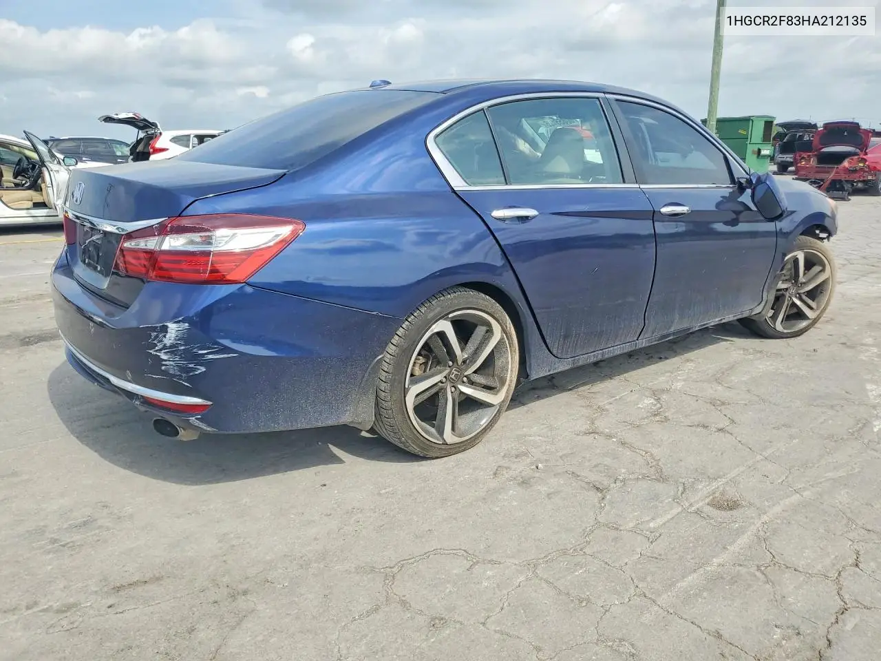 2017 Honda Accord VIN: 1HGCR2F83HA212135 Lot: 60855196