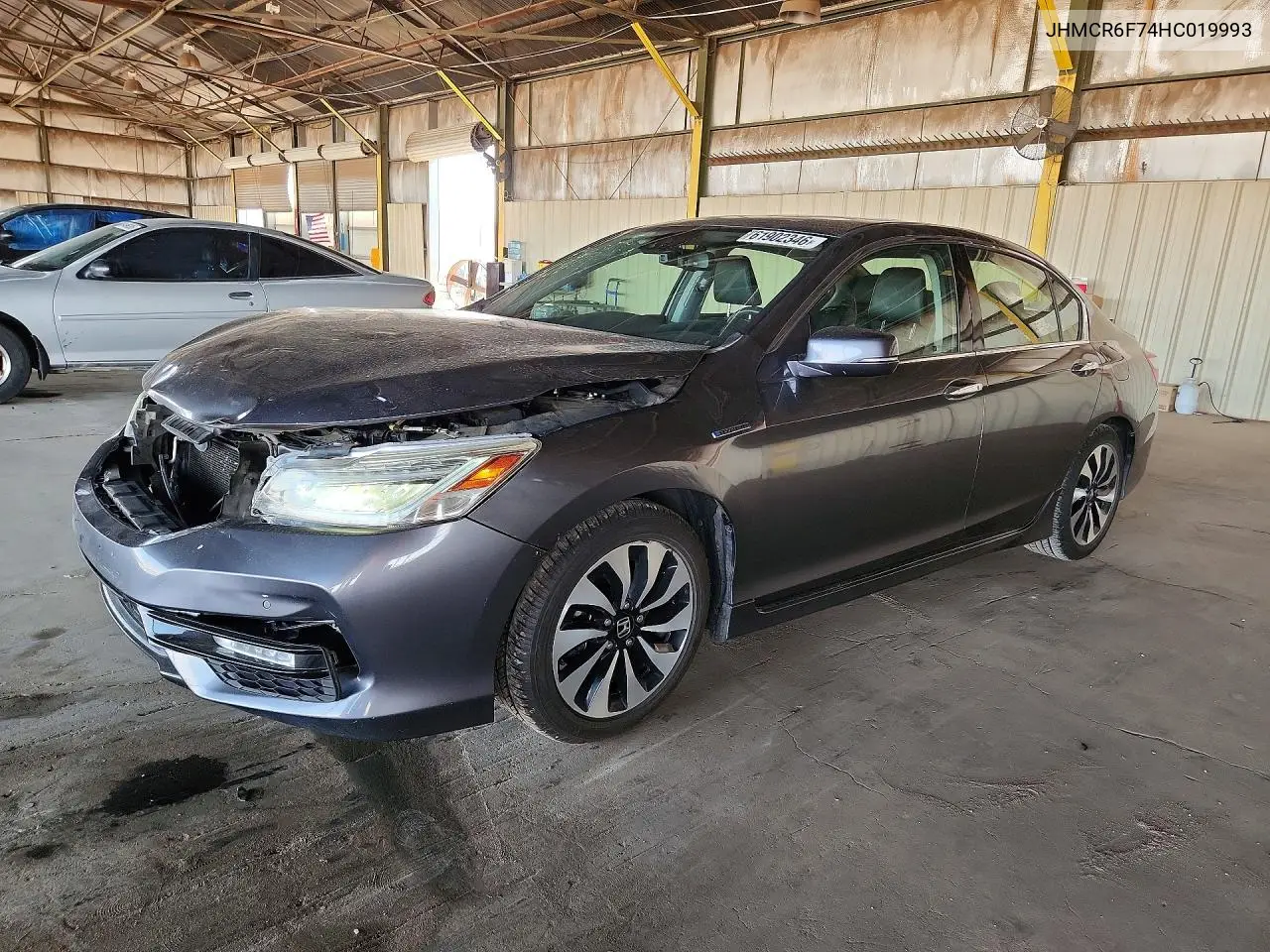 2017 Honda Accord Touring Hybrid VIN: JHMCR6F74HC019993 Lot: 61902346