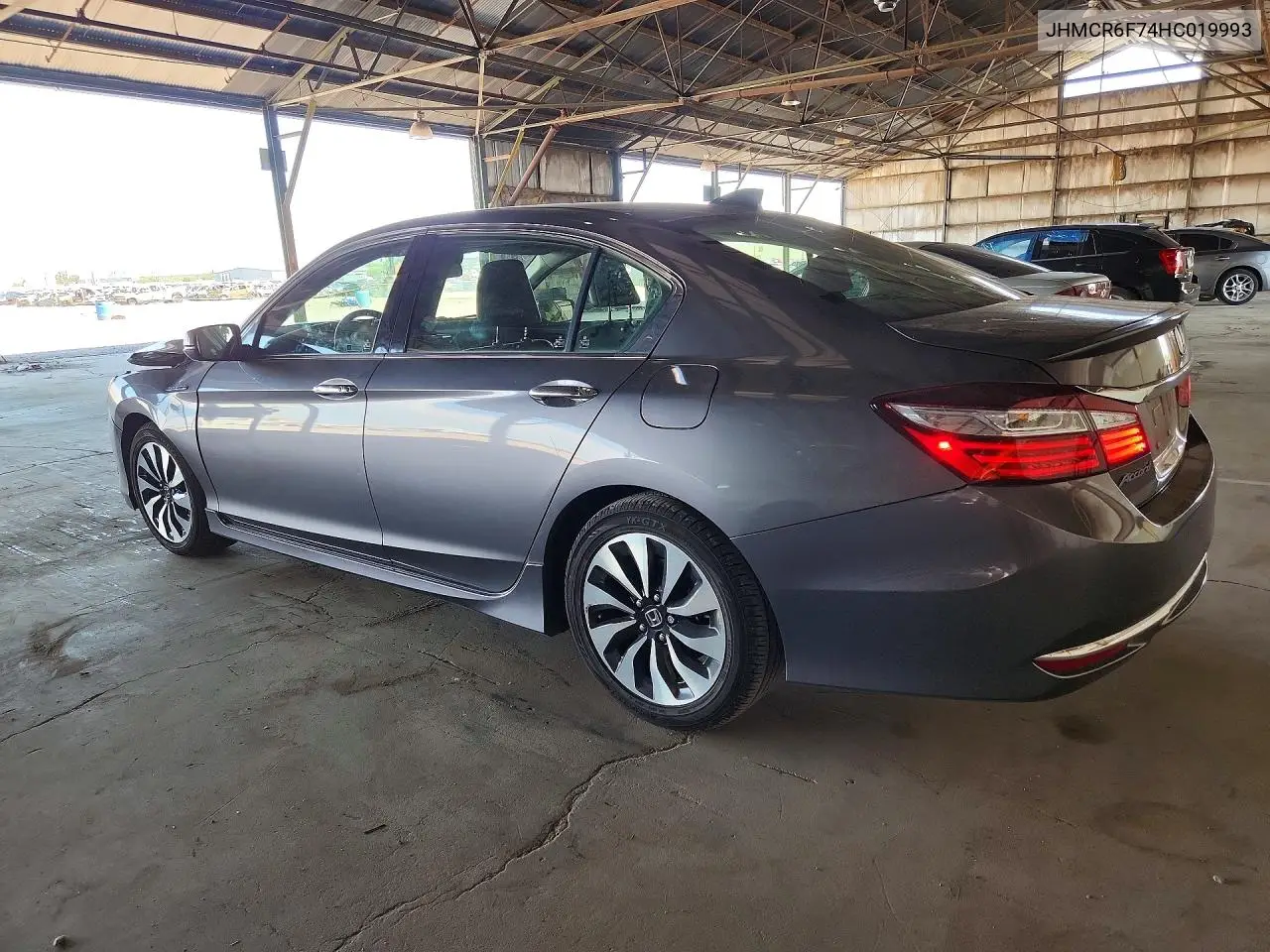 2017 Honda Accord Touring Hybrid VIN: JHMCR6F74HC019993 Lot: 61902346