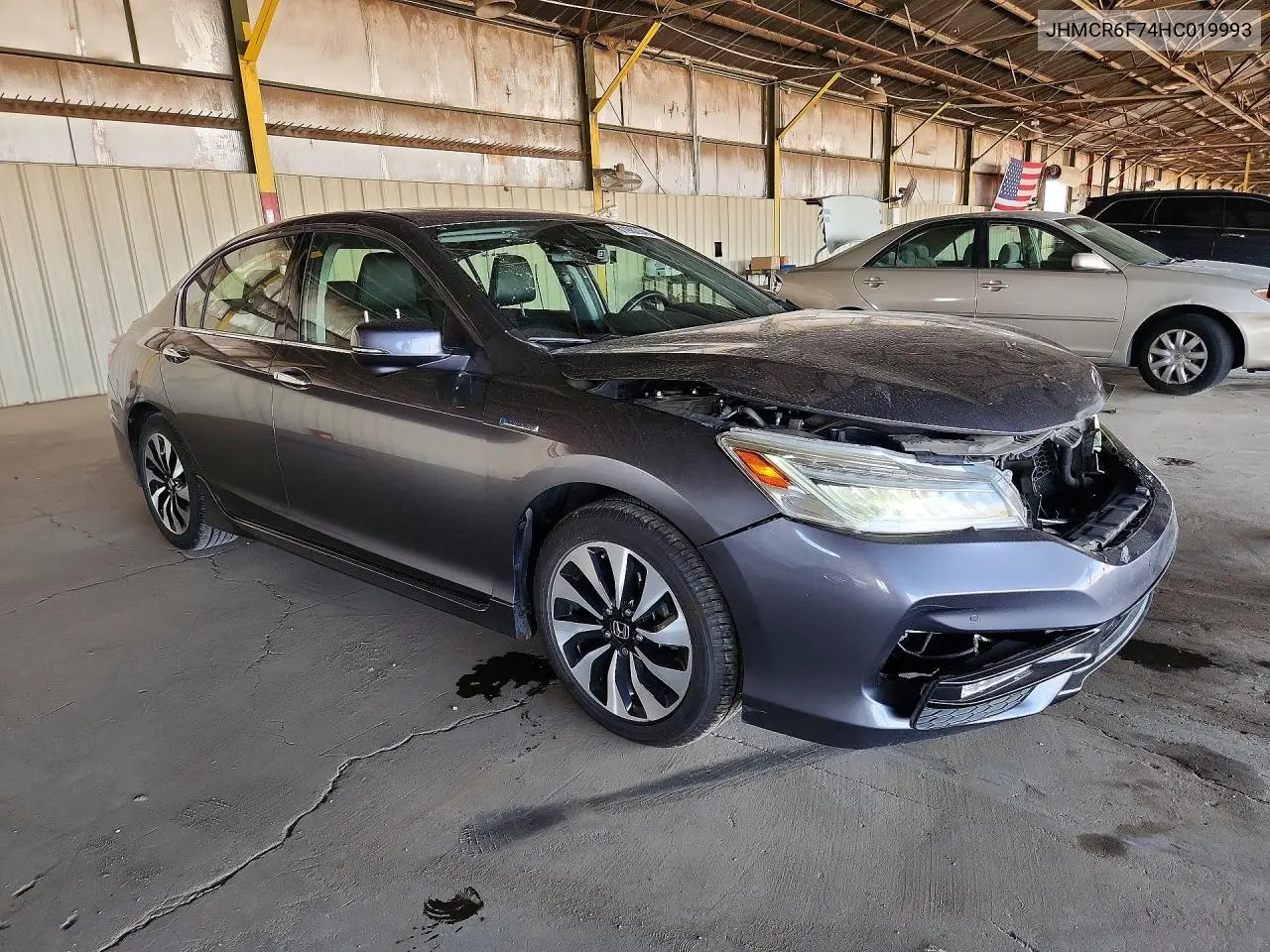 2017 Honda Accord Touring Hybrid VIN: JHMCR6F74HC019993 Lot: 61902346