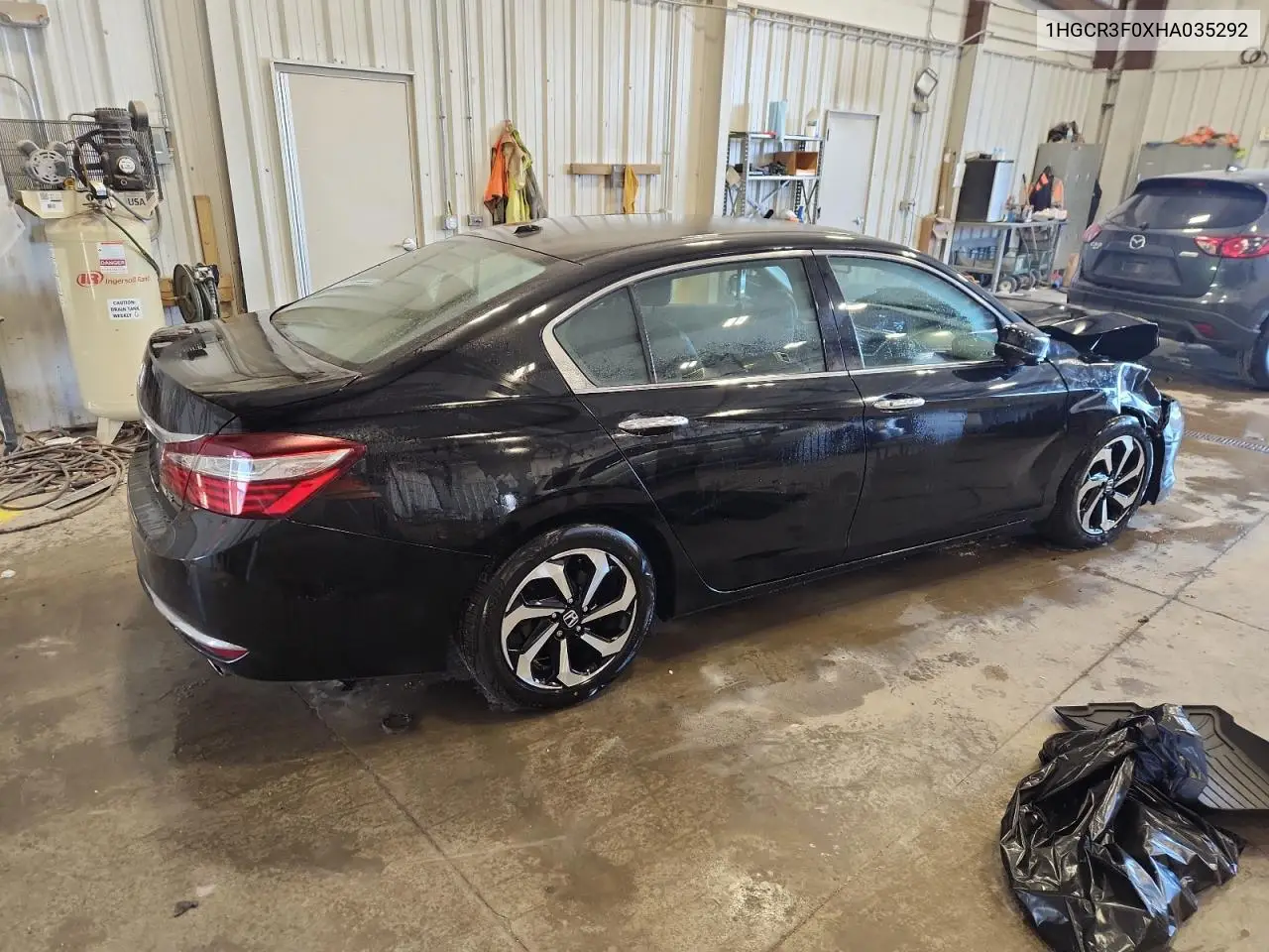 1HGCR3F0XHA035292 2017 Honda Accord Exl