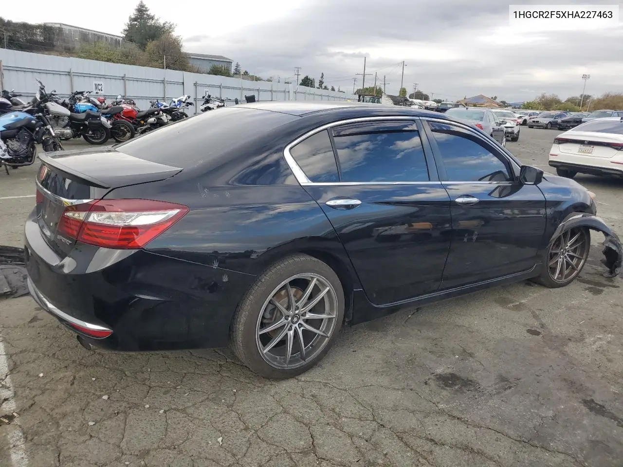 1HGCR2F5XHA227463 2017 Honda Accord Sport