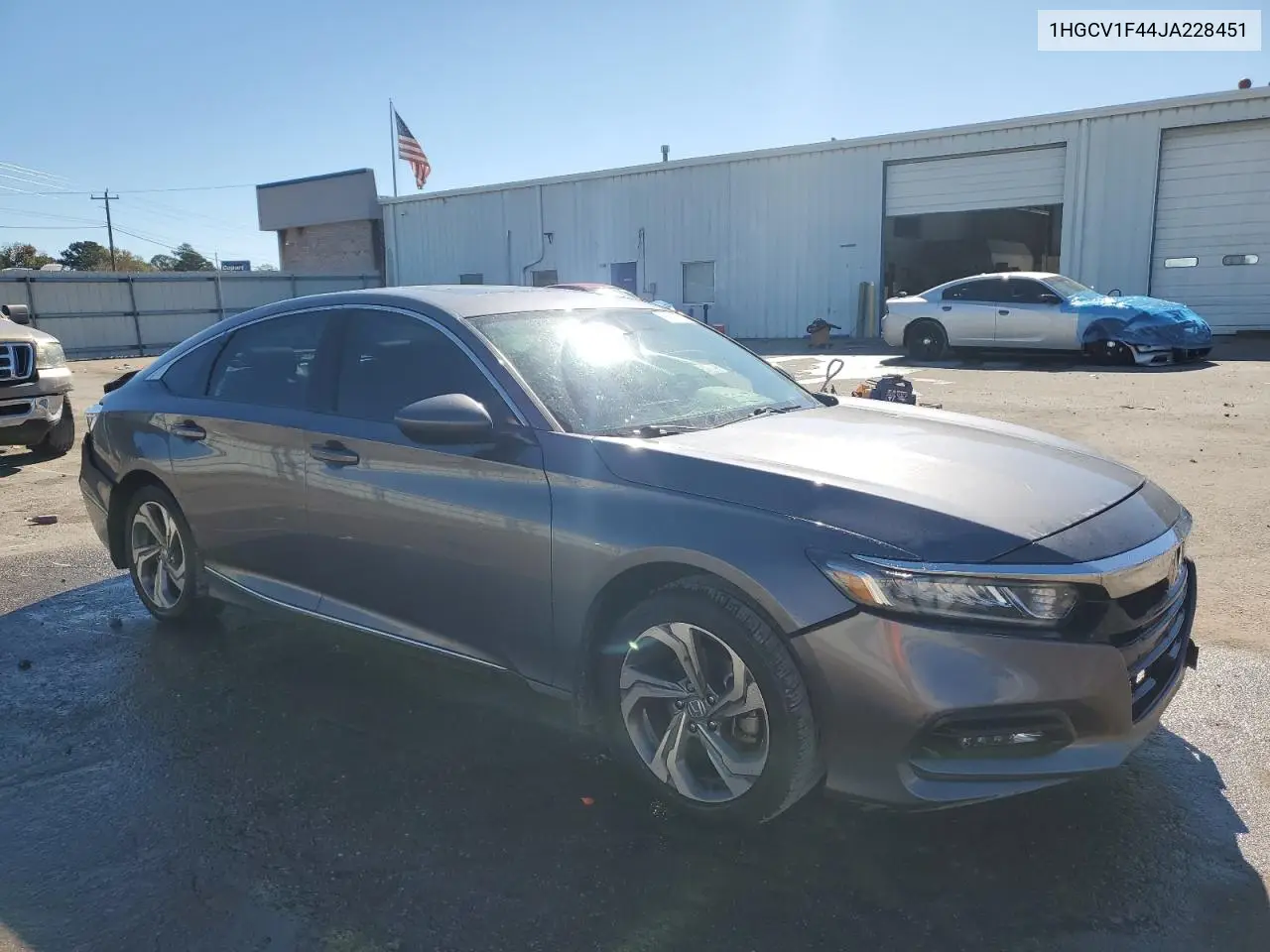 1HGCV1F44JA228451 2018 Honda Accord Ex