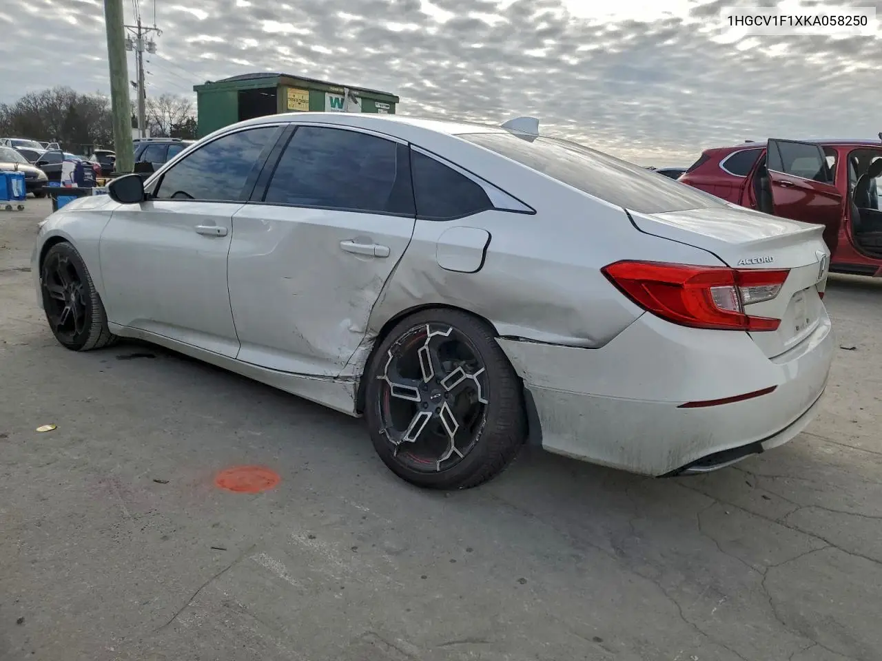 1HGCV1F1XKA058250 2019 Honda Accord Lx