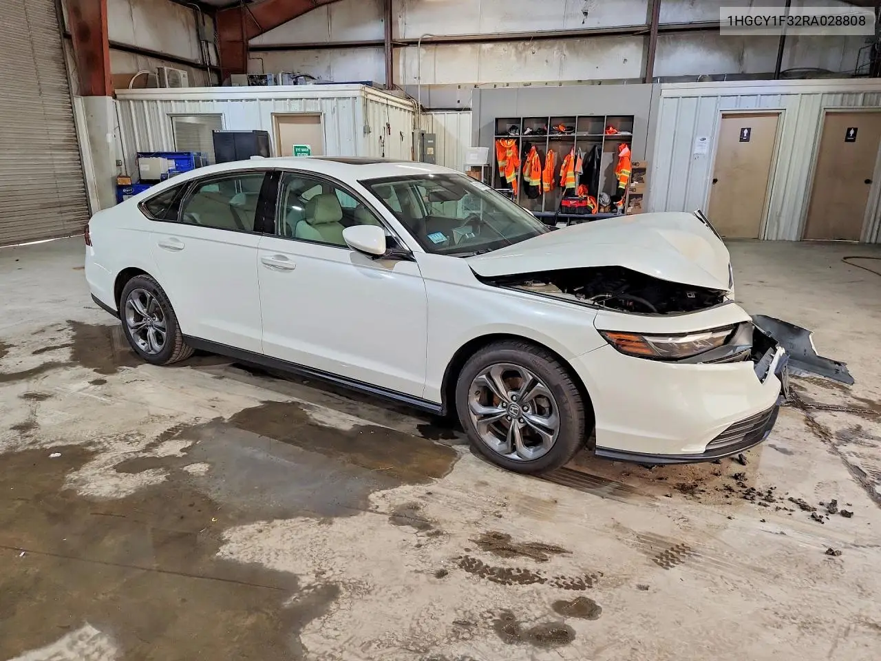 2024 Honda Accord Ex VIN: 1HGCY1F32RA028808 Lot: 61303956