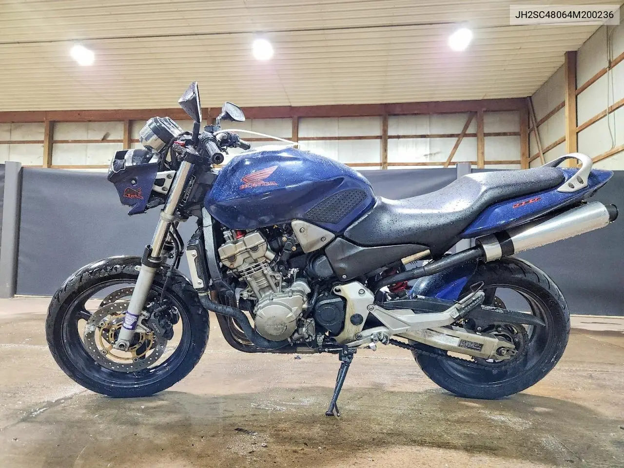 2004 Honda Cb900 F VIN: JH2SC48064M200236 Lot: 61338646