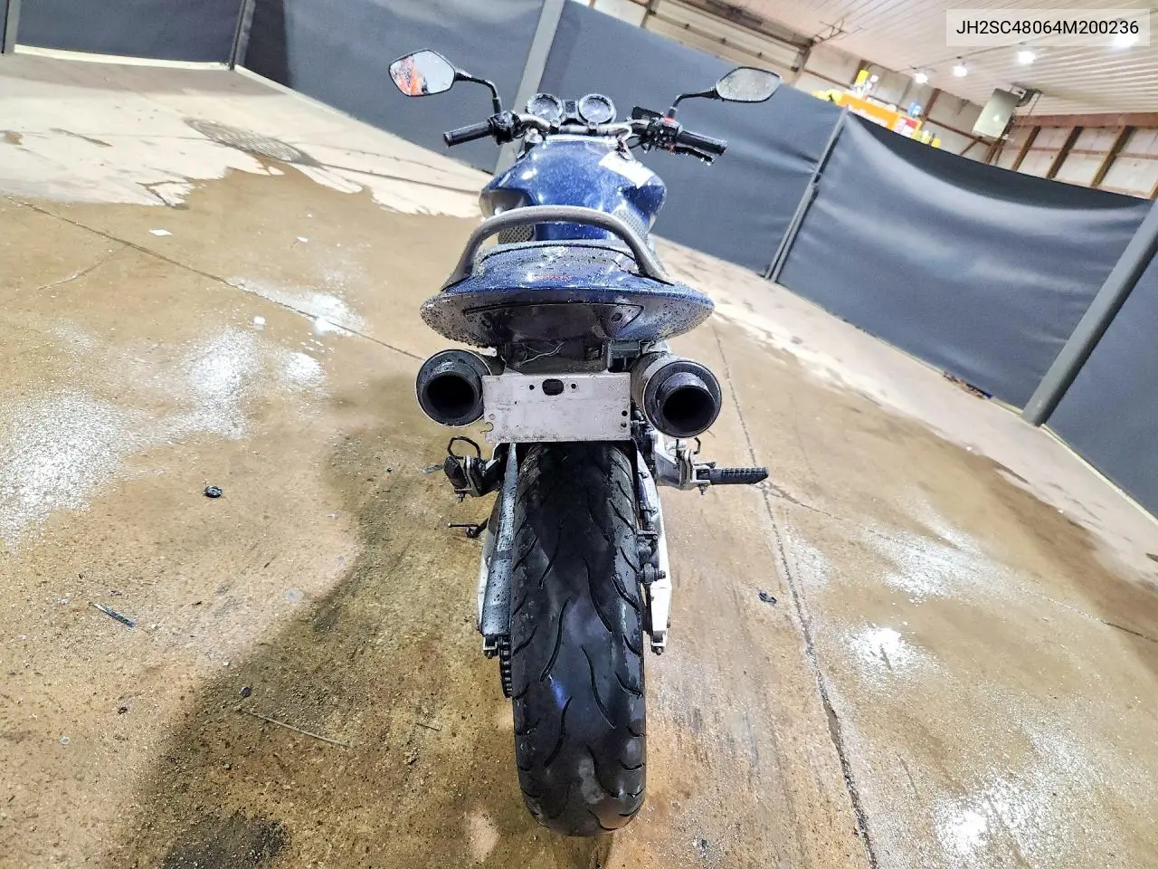 2004 Honda Cb900 F VIN: JH2SC48064M200236 Lot: 61338646