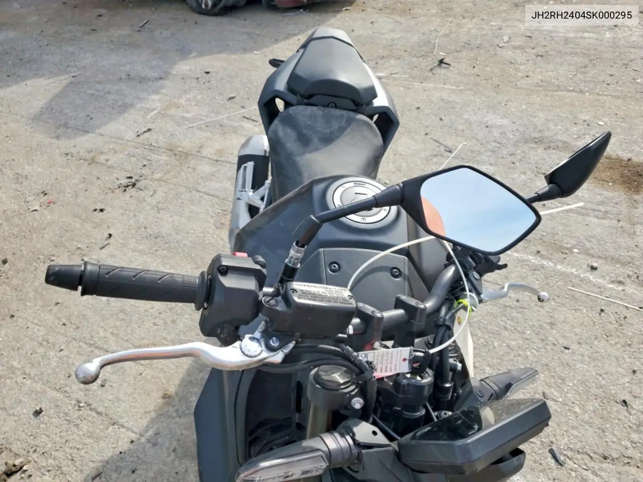 2025 Honda Cb750 A VIN: JH2RH2404SK000295 Lot: 51320056