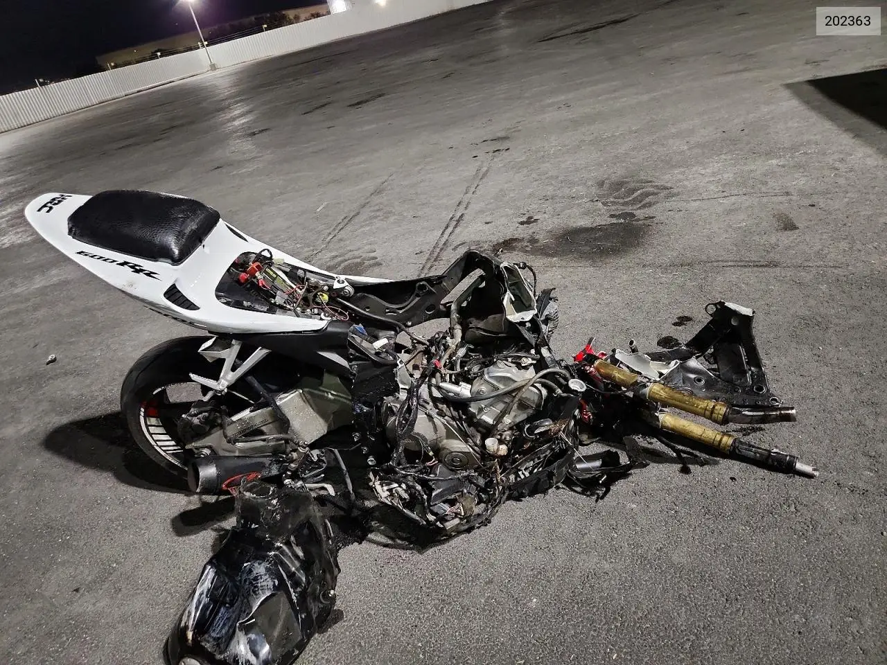 2005 Honda Cbr600 Rr VIN: JH2PC37085M202363 Lot: 55462466