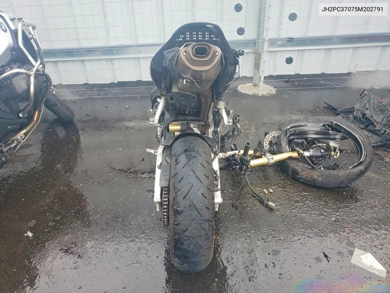 2005 Honda Cbr600 Rr VIN: JH2PC37075M202791 Lot: 56468666