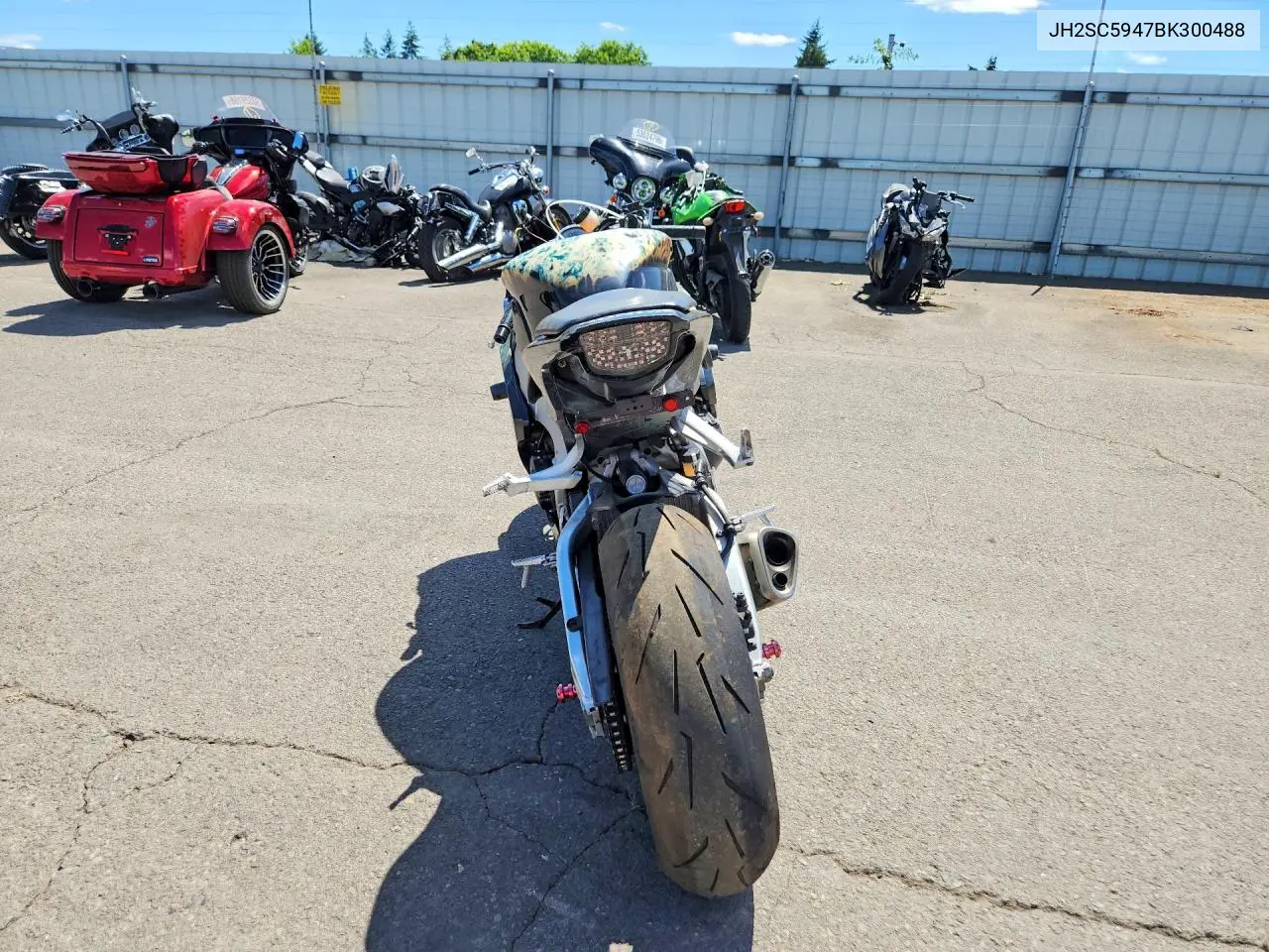 2011 Honda Cbr1000 Rr VIN: JH2SC5947BK300488 Lot: 57375666