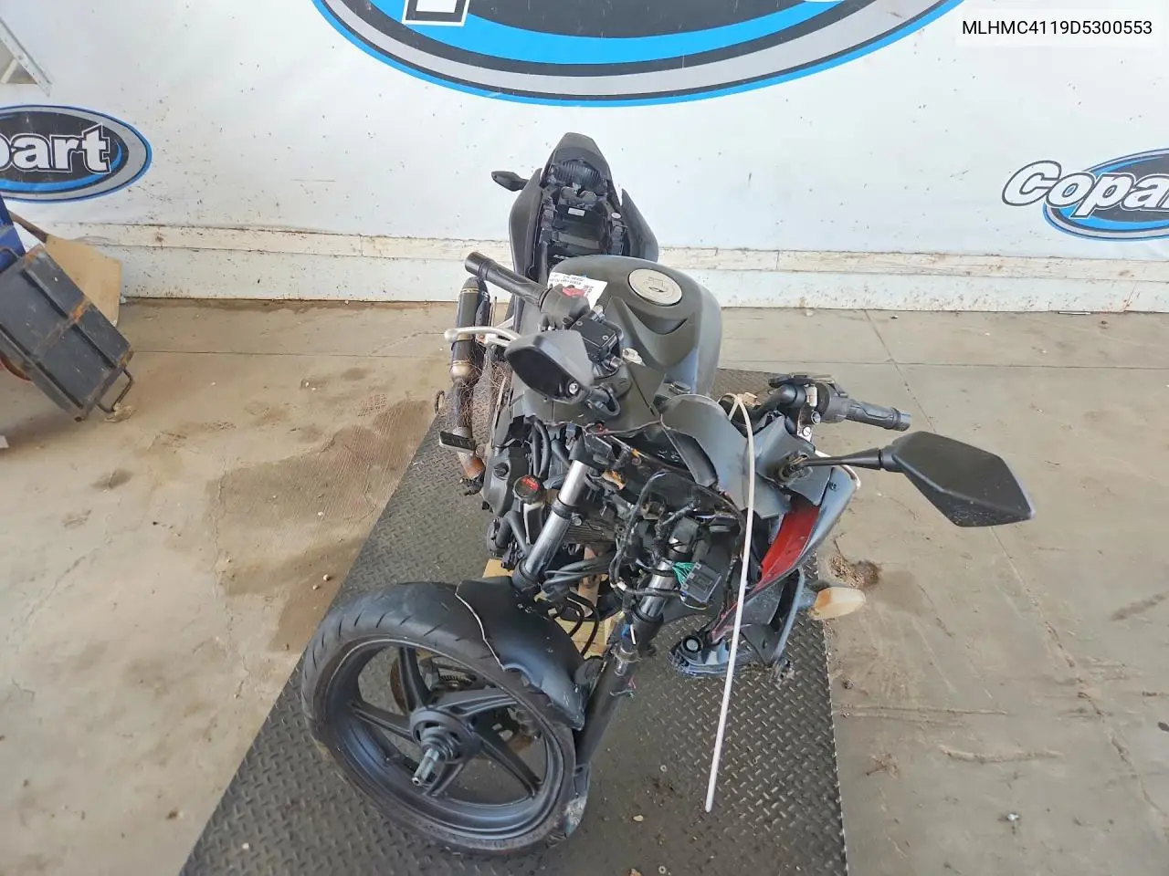 2013 Honda Cbr250 Ra-Abs VIN: MLHMC4119D5300553 Lot: 58938336