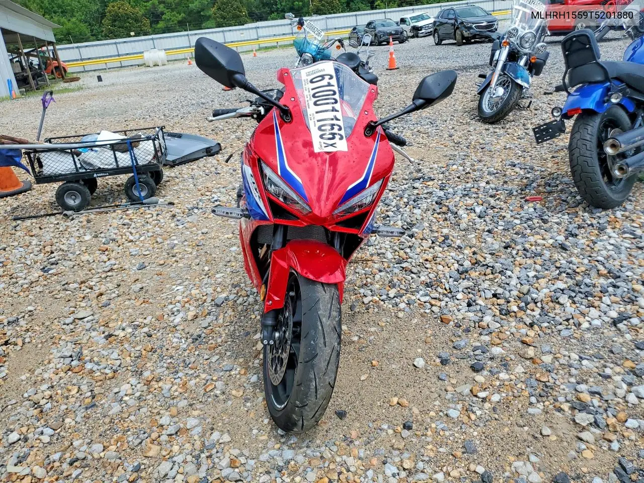 2026 Honda Cbr650 R VIN: MLHRH1559T5201880 Lot: 61001166