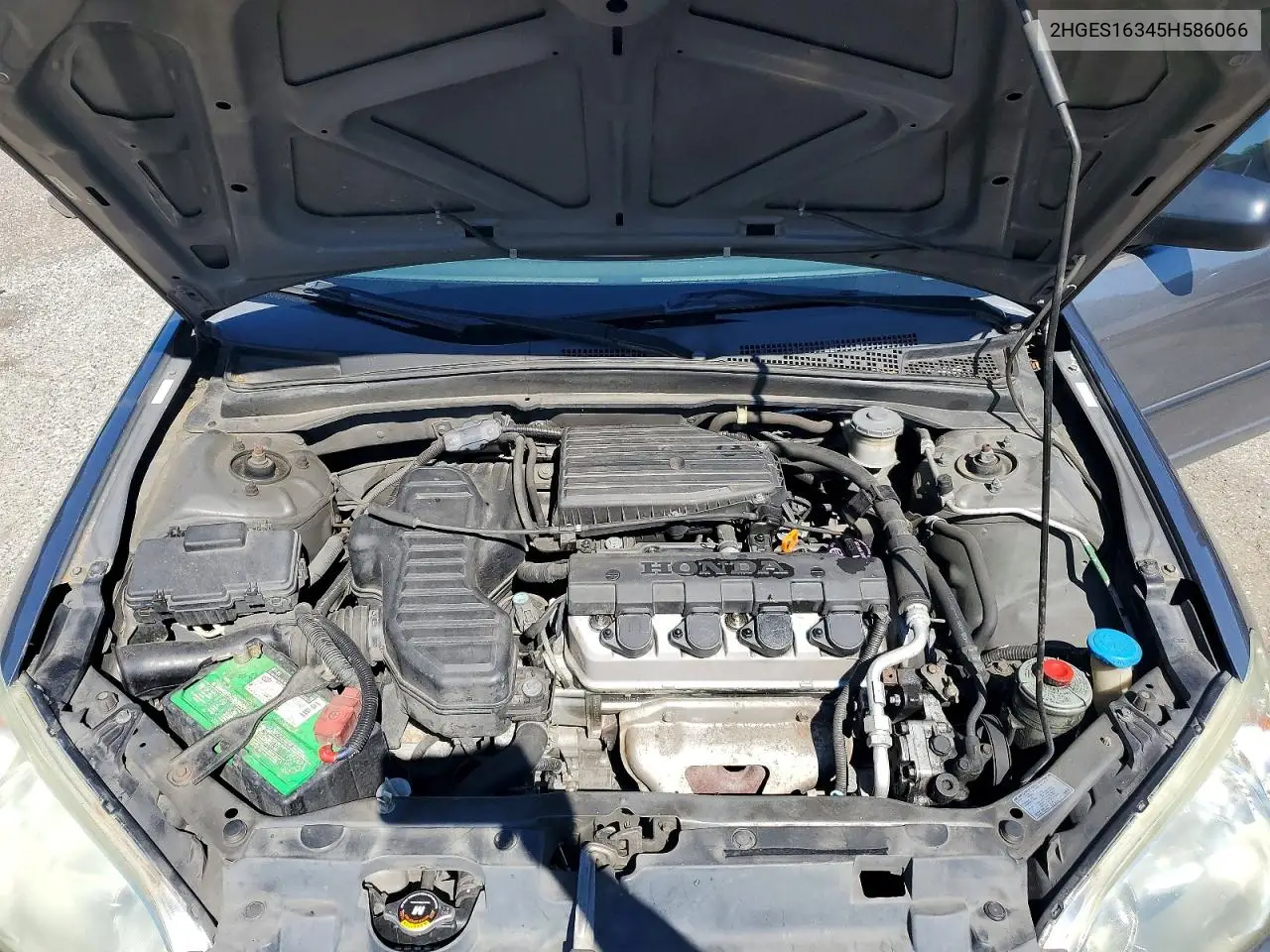 2HGES16345H586066 2005 Honda Civic Dx Vp