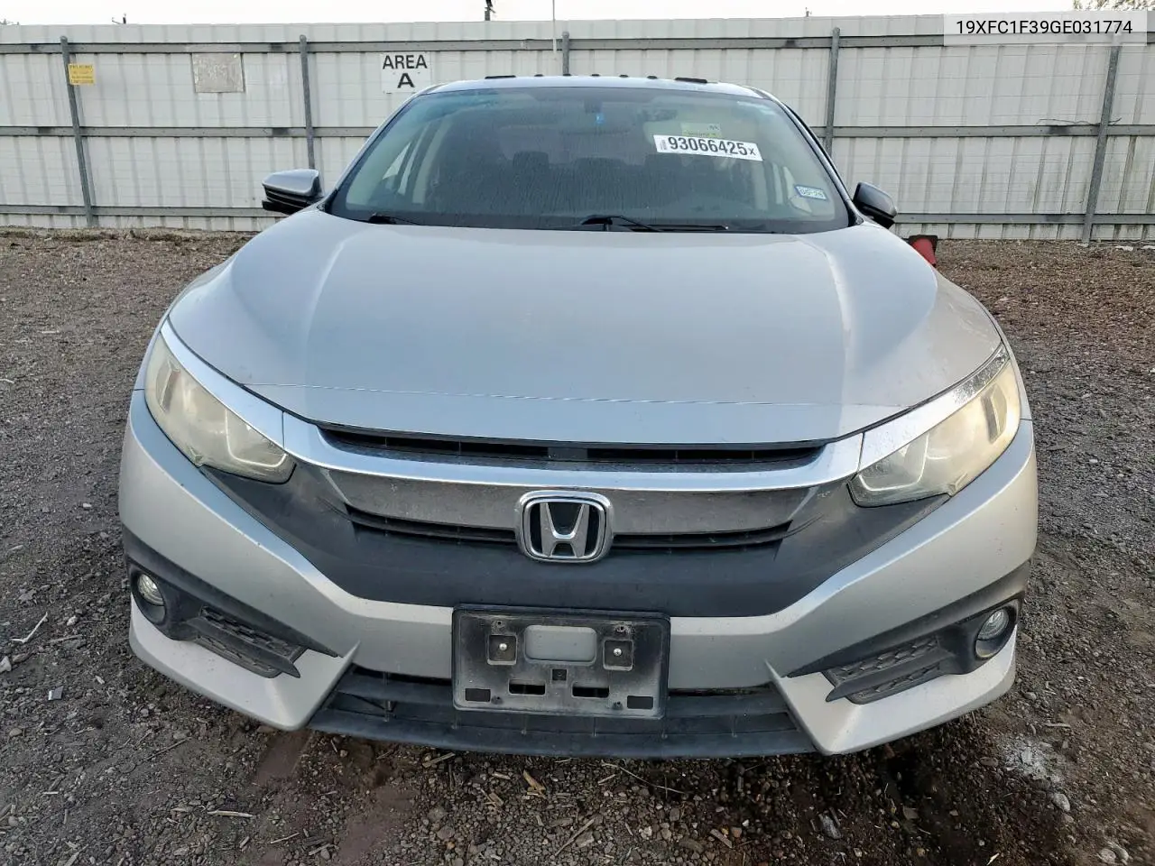 19XFC1F39GE031774 2016 Honda Civic Ex