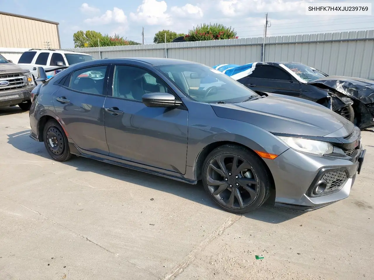 SHHFK7H4XJU239769 2018 Honda Civic Sport