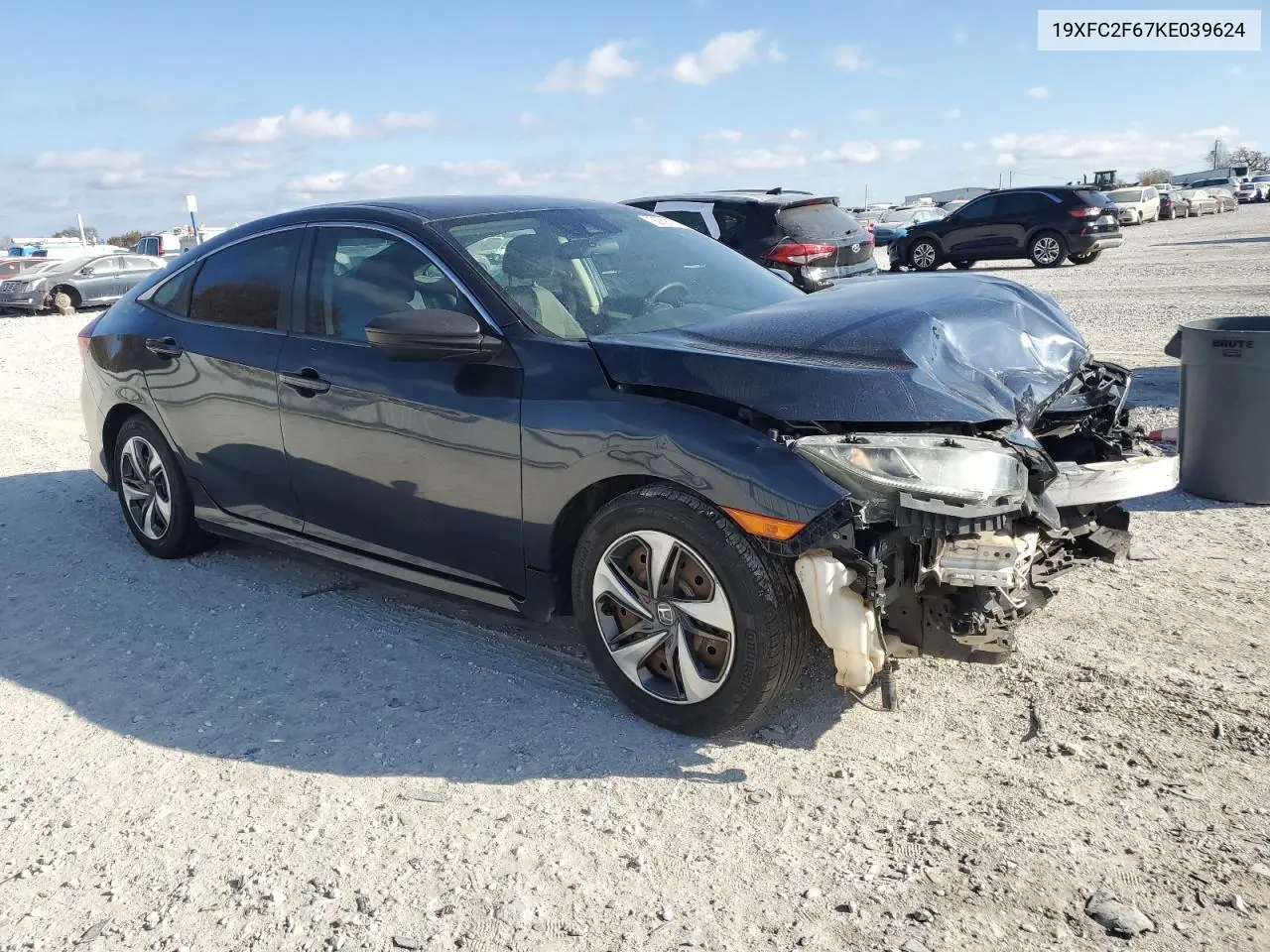 19XFC2F67KE039624 2019 Honda Civic Lx