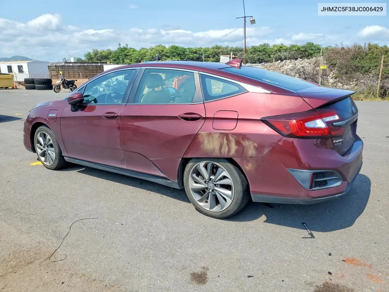 2018 Honda Clarity Touring VIN: JHMZC5F38JC006429 Lot: 55932266