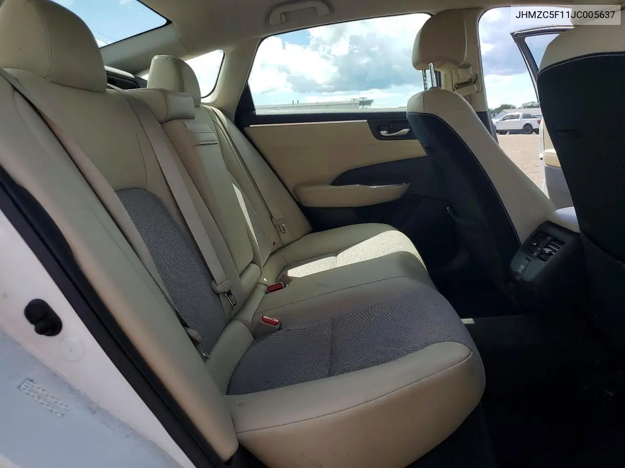 2018 Honda Clarity VIN: JHMZC5F11JC005637 Lot: 57599036