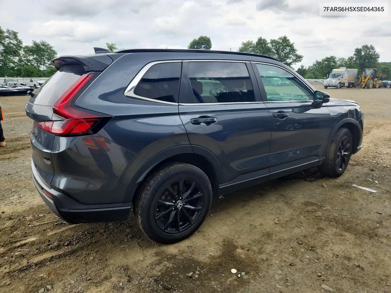 2025 Honda Cr-V Sport VIN: 7FARS6H5XSE064365 Lot: 61961526