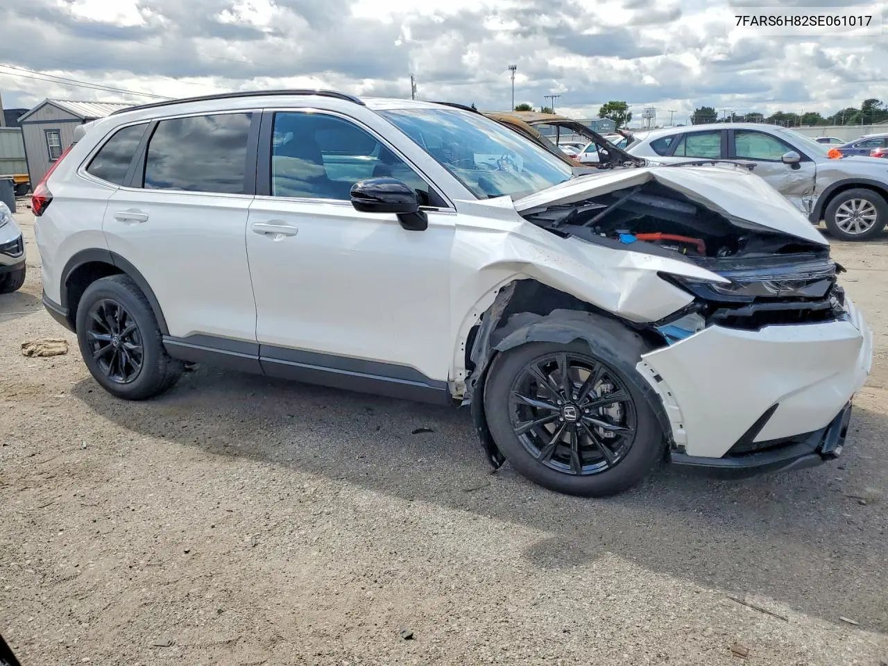 2025 Honda Cr-V Sport-L VIN: 7FARS6H82SE061017 Lot: 62037356