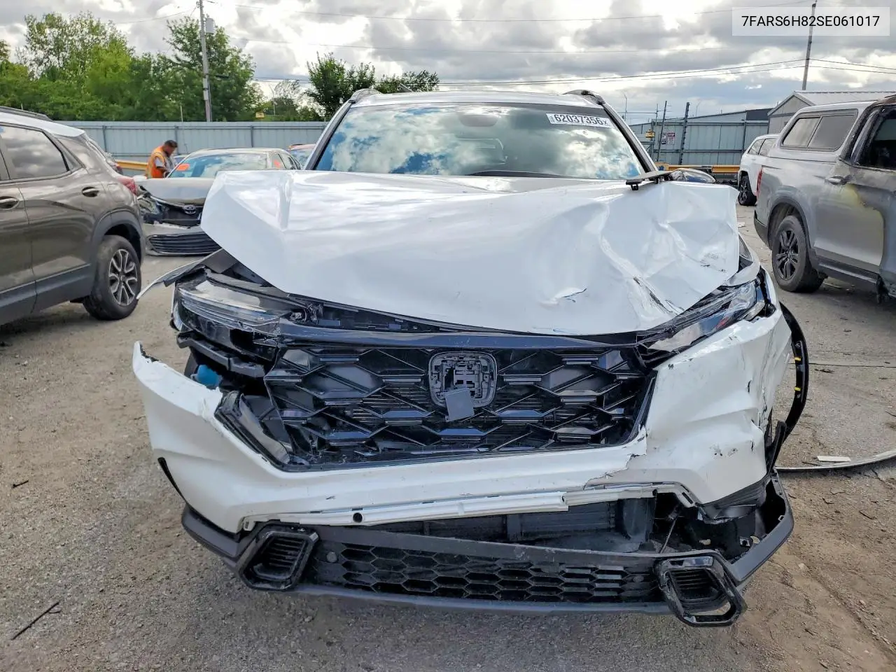 2025 Honda Cr-V Sport-L VIN: 7FARS6H82SE061017 Lot: 62037356