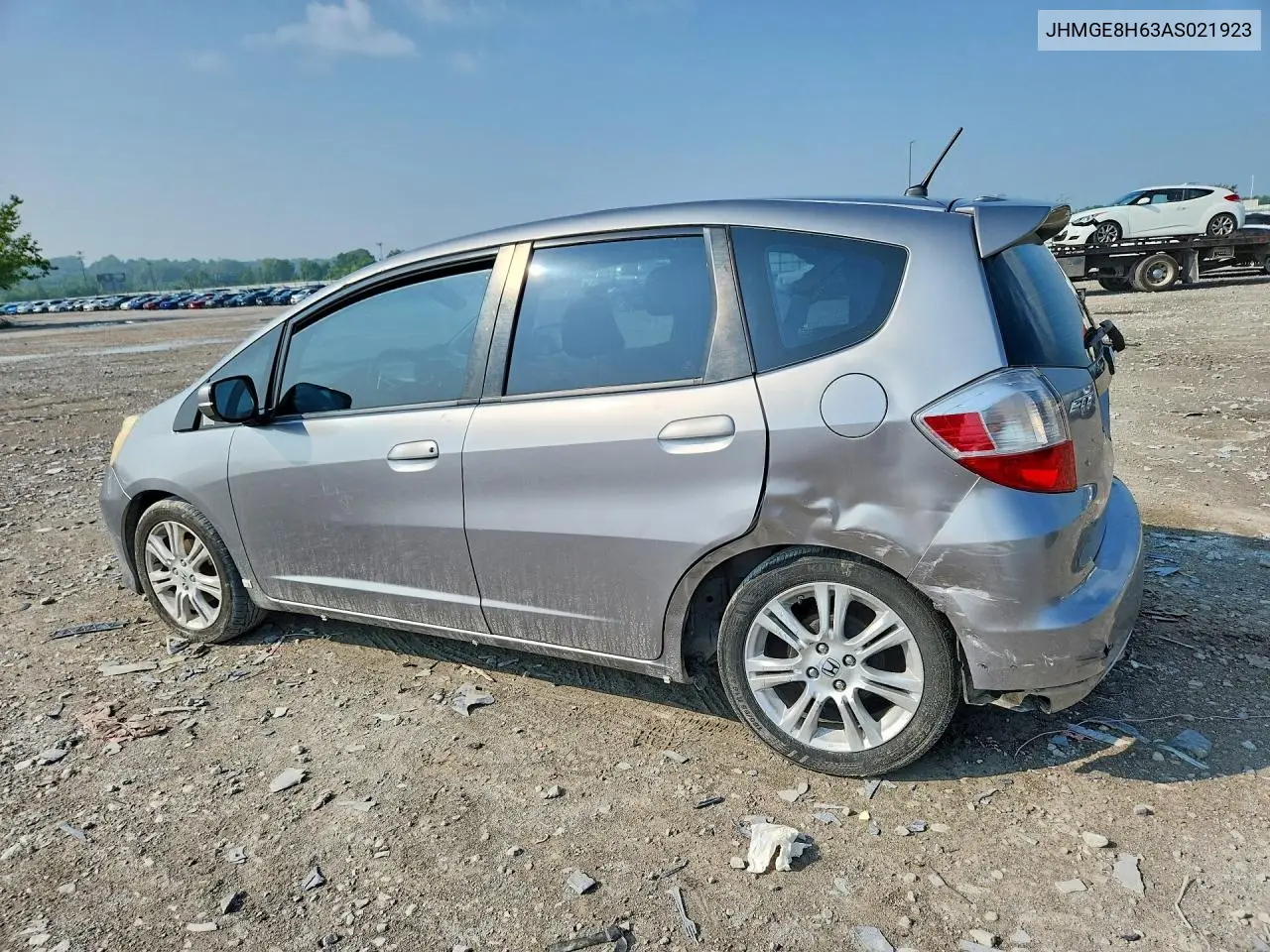 2010 Honda Fit Sport VIN: JHMGE8H63AS021923 Lot: 61374736
