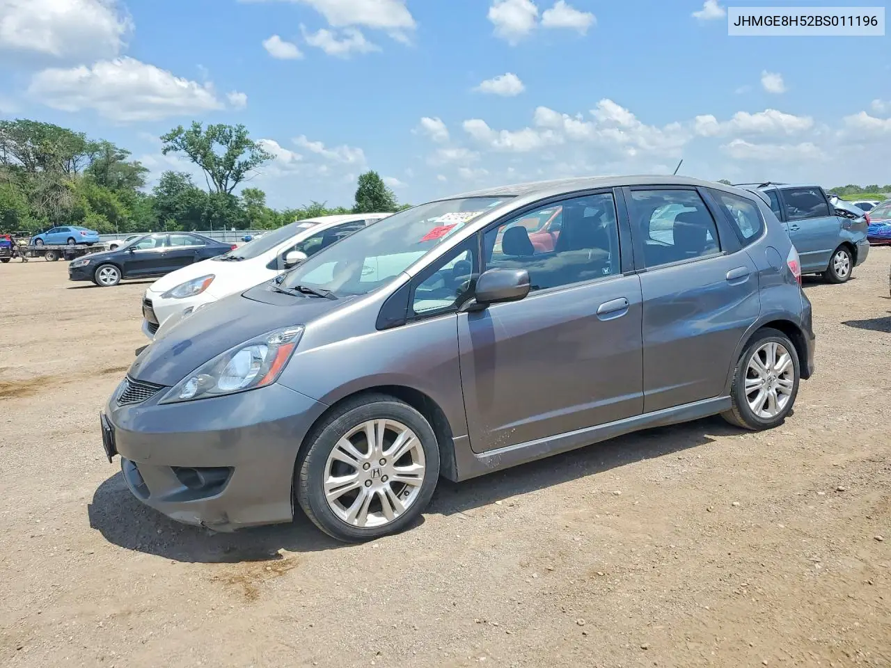 2011 Honda Fit Sport VIN: JHMGE8H52BS011196 Lot: 61212436