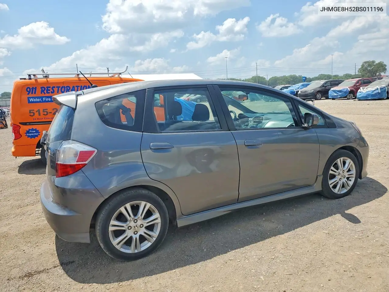 2011 Honda Fit Sport VIN: JHMGE8H52BS011196 Lot: 61212436