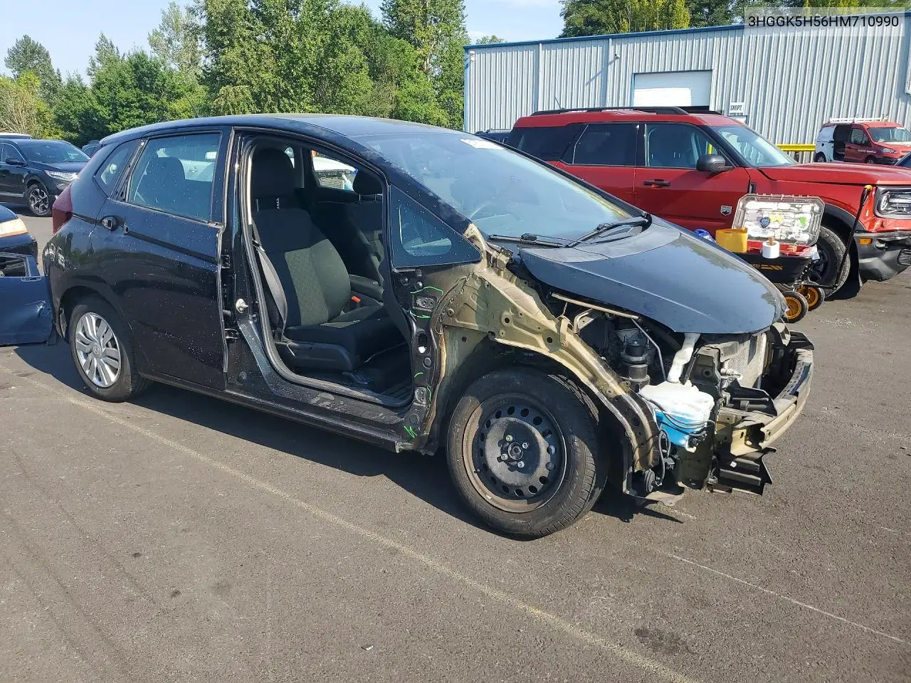2017 Honda Fit Lx VIN: 3HGGK5H56HM710990 Lot: 61801976