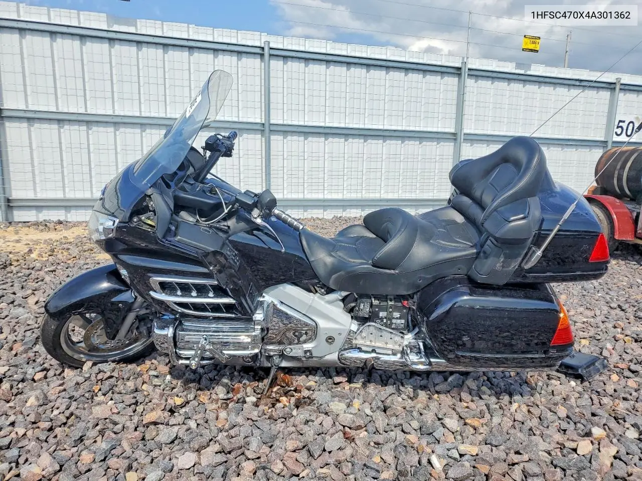 2004 Honda Gl1800 VIN: 1HFSC470X4A301362 Lot: 56766156