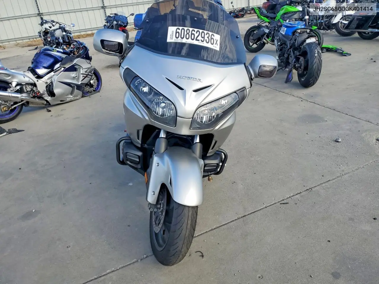 2016 Honda Gl1800 VIN: JH2SC68G0GK401414 Lot: 60862936